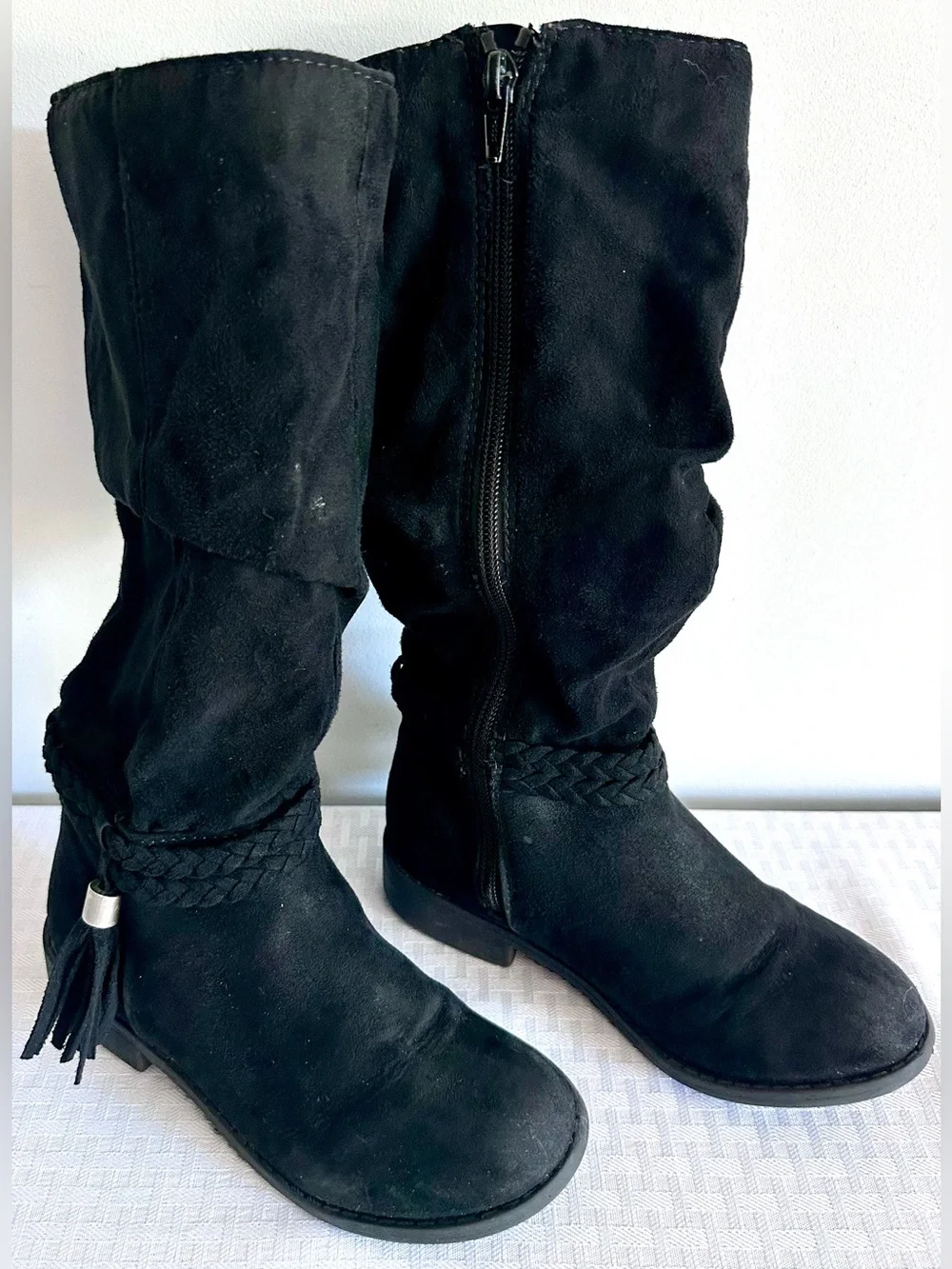 SO Girls Black Slouch Boots Size 13 Braided Tassel Side Zip Mid Calf